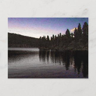 Cartão Postal Lago Rock Creek em Dusk
