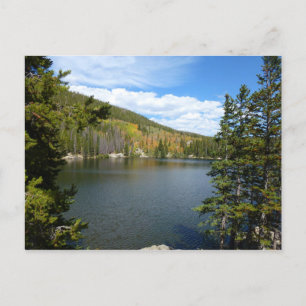 Cartão Postal Lago Urso no Parque Nacional de Rocky Mountain