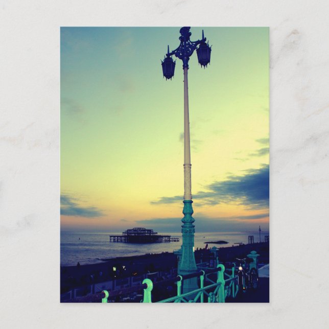 Cartão Postal Lâmpada postada em Brighton, Reino Unido (Frente)