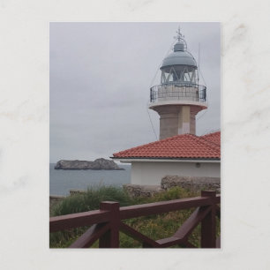 Cartão Postal Landscape Ligthhouse na Espanha de Suances Cantabr