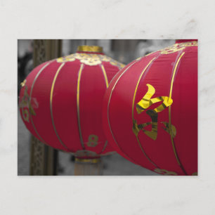 Cartão Postal Lanternas Chinesas Vermelhas e Douradas