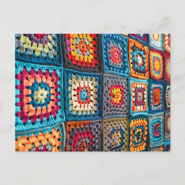 Cartão Postal Large Crochet Blanket Made From Individual Granny  (Frente)