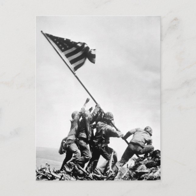 Cartão Postal Levantamento da bandeira na Imagem Iwo Jima_War (Frente)