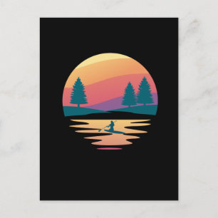 Cartão Postal Levante-se remando o lago de montanha do Conselho 