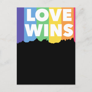 Cartão Postal LGBT+orgulho. o amor ganha. Queer.