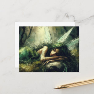 Cartão Postal Linda Fada dormindo em um manto de mossy na flores