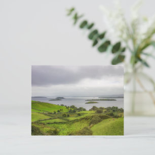 Cartão Postal Linda paisagem na Irlanda