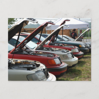 Cartão Postal Lineup de Carros