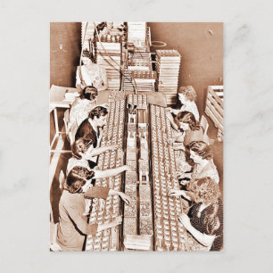 Cartão Postal Linha de Montagem da Fábrica de Defesa