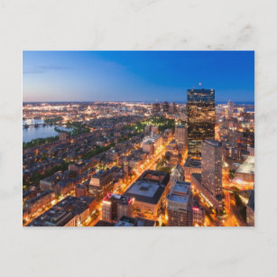 Cartão Postal Linha do horizonte de Boston ao anoitecer
