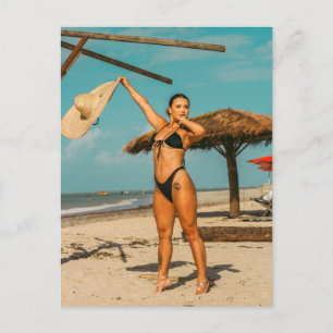 Cartão Postal Linhas de bronzeado tropical Biquíni Menina Foto