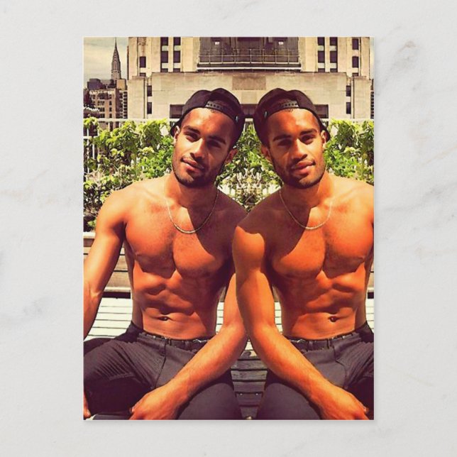 Cartão Postal Little Havana Twins (Frente)