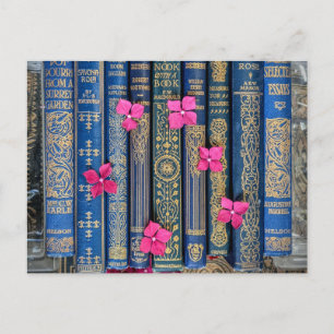 Cartão Postal Livros e Flores (Flores Cor-de-Rosa)