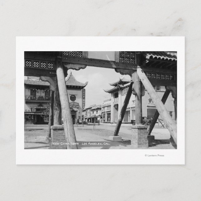 Cartão Postal Los Angeles, Cena da Nova Chinatown (Frente)