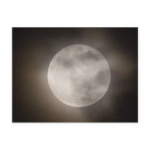 Lua parcialmente cheia de nuvens, Ohio