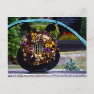 Cartão Postal Lyre com flores