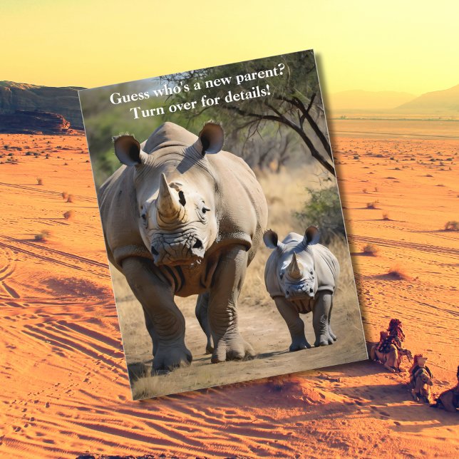 Cartão Postal Mãe de Rhino com o Vitelo (Criador carregado)