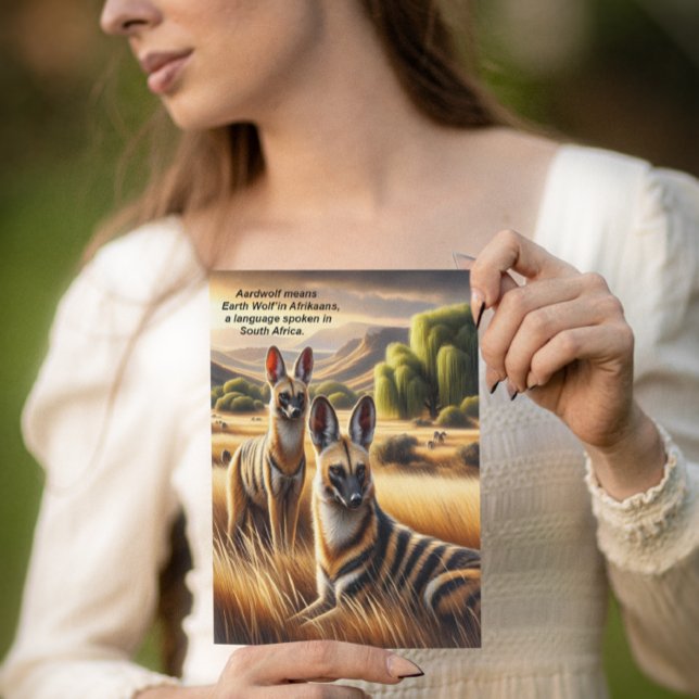 Cartão Postal Majestoso Aardwolf Duo em Meadow (Criador carregado)