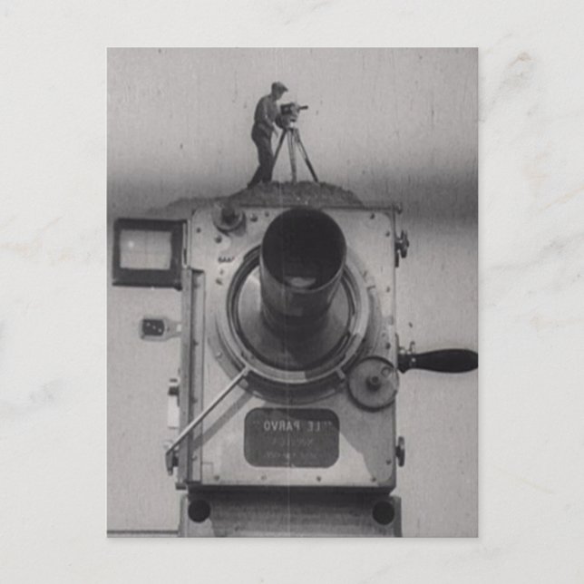 Cartão Postal Man with a Movie Camera (1st Shot) (Frente)