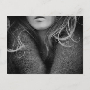 Cartão Postal Mannequin louro em preto e branco