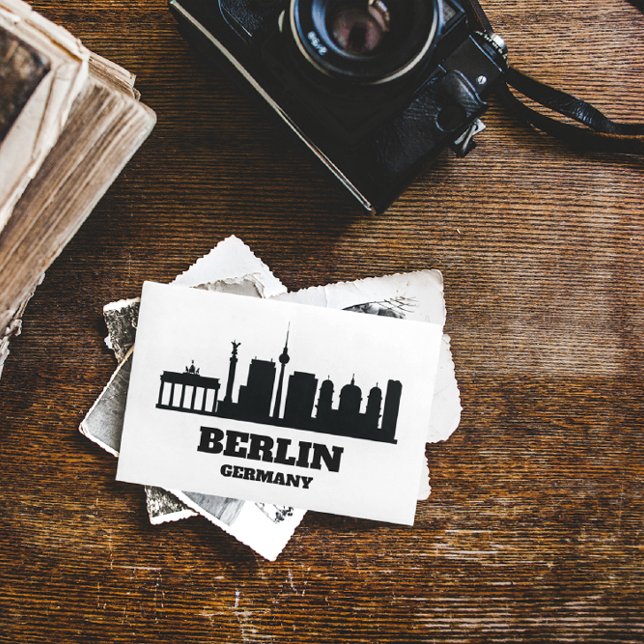 Cartão Postal Marco de Cityscape da Alemanha de Berlim (berlin germany city silhouette postcard)