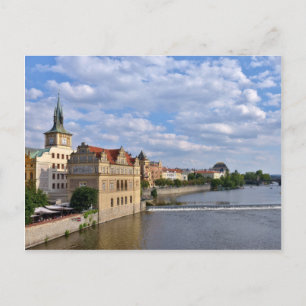 Cartão Postal Margem do rio de Praga, República Tcheca, férias