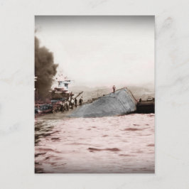 Cartão Postal Marinheiros em um navio dimensionado