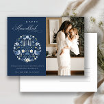 Cartão Postal Marinho Clássico Azul Feliz Hanukkah 1 Foto Floral<br><div class="desc">Se precisar de mais alguma personalização,  por favor,  sinta-se à vontade para me enviar uma mensagem em yellowfebstudio@gmail.com.</div>