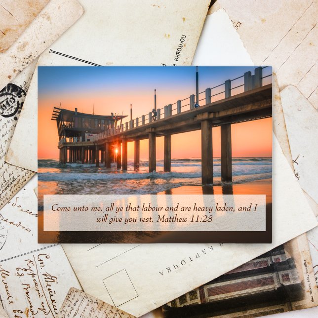 Cartão Postal Matthew 11:28 Ocean Sunset Pier Sai Bem Em Breve (Matthew 11:28 Ocean Sunset Pier Get Well Soon Postcard)