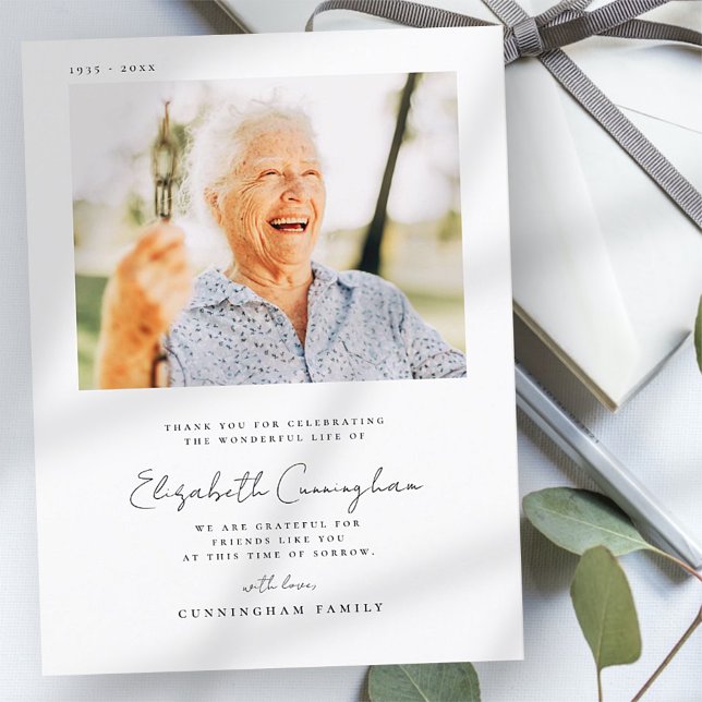 Cartão Postal Memorial Funeral Elegante Foto Simples Moderna Chi (Criador carregado)