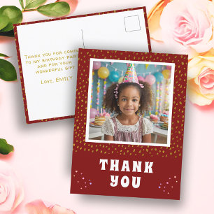 Cartão Postal Menina de Aniversário com Brilho Falso Dourado Fot