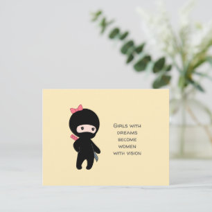 Cartão Postal Menina Tiny Ninja Citação em Amarelo
