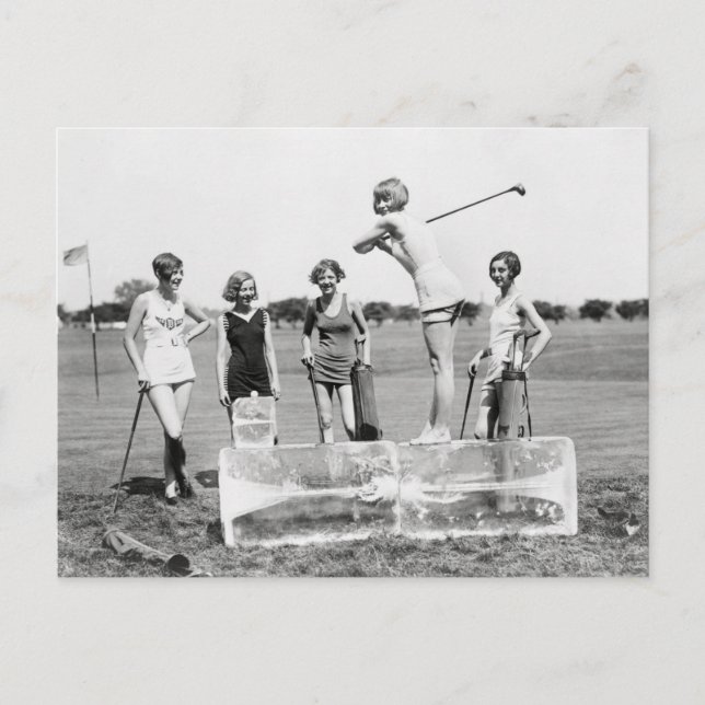 Cartão Postal Meninas Flapper Jogando Golfe, 1926 (Frente)