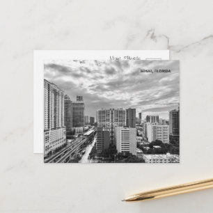 Cartão Postal Miami Urbano Preto e Branco – Paisagem Urbana da C