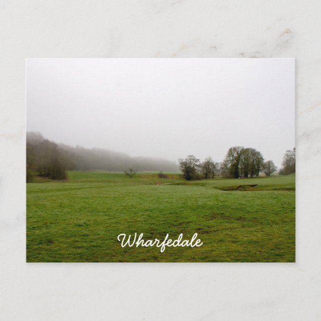 Cartão Postal Misty Wharfedale Scenery (Frente)
