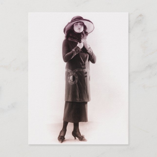 Cartão Postal Moda de 1920 (Frente)