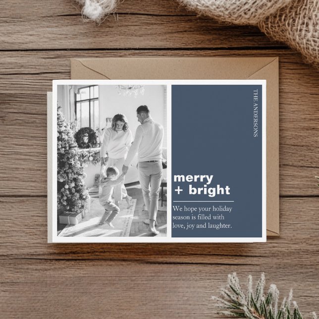 Cartão Postal Modern Navy Blue Merry + Bright Christmas Photo  (Criador carregado)