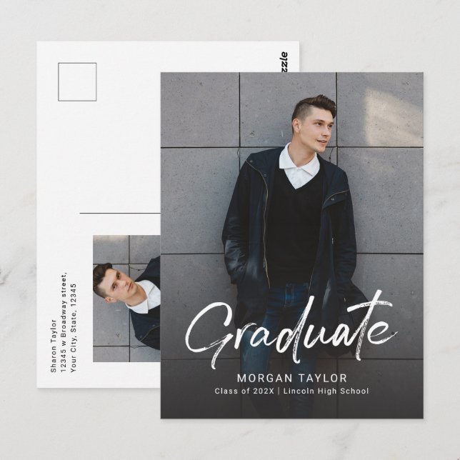 Cartão Postal Modern Script Casual Photo Graduation Announcement (Frente/Verso)