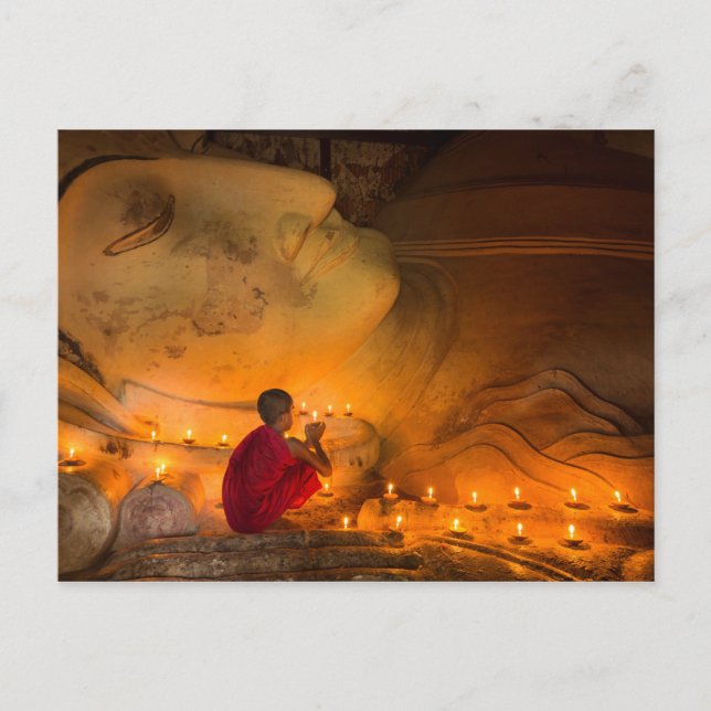 Cartão Postal Monk Rezando Por Um Buda (Frente)