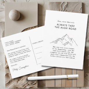 Cartão Postal Montanhas abstrato levam a estrada alta