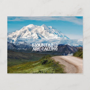 Cartão Postal montanhas estão chamando pelo homem do mar
