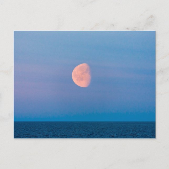 Cartão Postal Moon Over the Bering Sea | Russia Far East (Frente)
