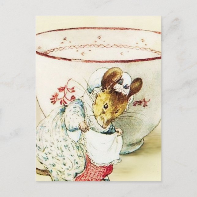 Cartão Postal "Mouse Seamstress and Teacup" por Beatrix Potter (Frente)