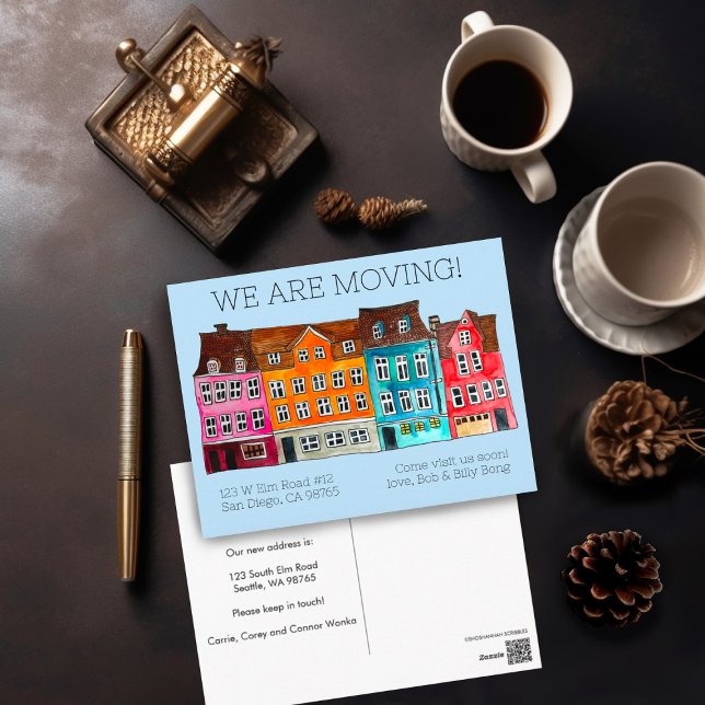 Cartão Postal MOVENDO ANÚNCIO Casas Coloridas Aquarela (Colorful Watercolor painting of houses on custom moving announcement postcard. Add your own text!)