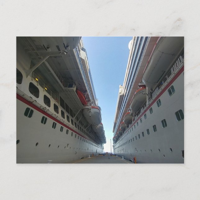 Cartão Postal Muitos do navio (Frente)