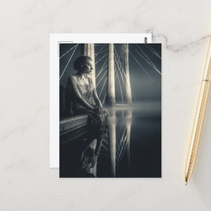 Cartão Postal Mulher Branca Negra em Exposição Dupla na Ponte