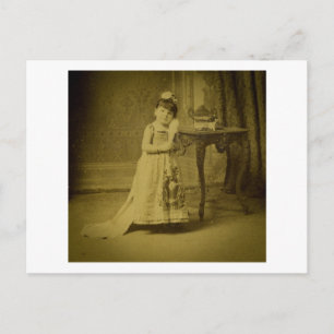 Cartão Postal Mulher Circense Extravagante Vintage