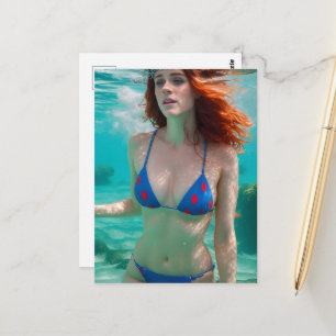 Cartão Postal Mulher de Cabelo Vermelho em um Biquíni Azul com P