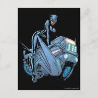 Mulher-gato e bicicleta