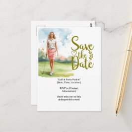 Cartão Postal Mulher golfista está jogando golfe no green